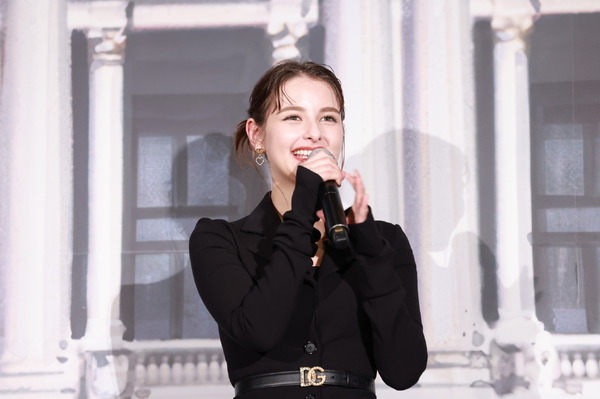 『パリに咲くエトワール』©「パリに咲くエトワール」製作委員会