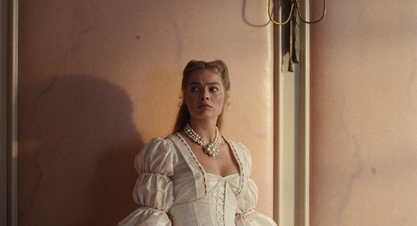 『嵐が丘』©2026 Warner Bros. Entertainment Inc. All Rights Reserved.