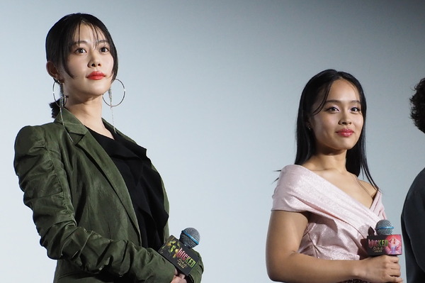 高畑充希、清水美依紗『ウィキッド 永遠の約束』舞台挨拶