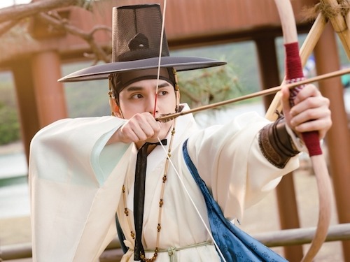 これからどうなる?ユ・スンホが『花が咲けば、月を想い』で視聴者の心を鷲掴み！