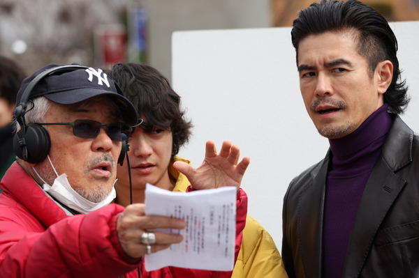 『国境』©2027 K2Pictures