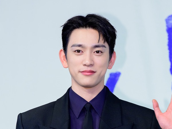 Netflix配信『愛の光』主演のパク・ジニョン、前作ヒット後の本音語る「プレッシャーは…」