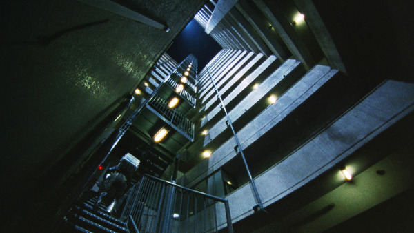 『殺し屋１ ４K』©山本英夫/小学館「殺し屋 1」製作委員会 2001