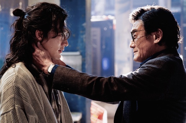 『シャドウズ・エッジ』