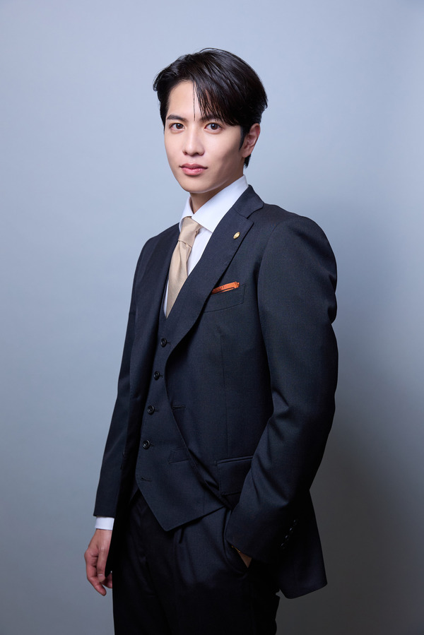 「10回切って倒れない木はない」