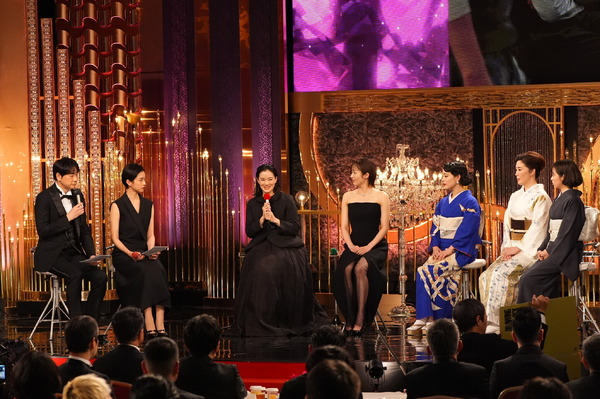 第49回日本アカデミー賞 ©日本アカデミー賞協会