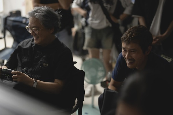 『しあわせな選択』ⓒ2025 CJ ENM Co., Ltd., MOHO FILM ALL RIGHTS RESERVED