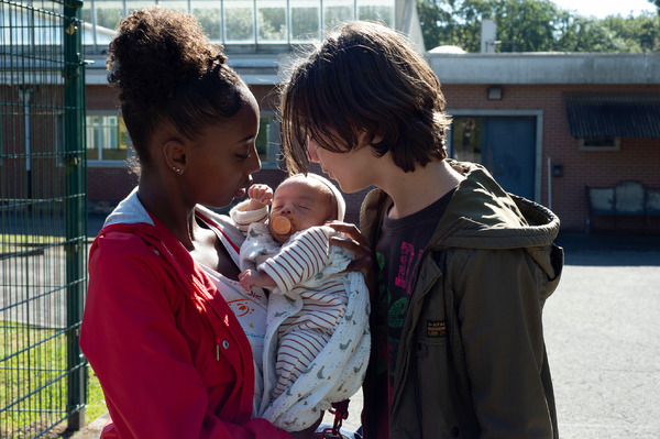 『そして彼女たちは』ⓒLes Films du Fleuve - Archipel 35 - The Reunion - France 2 Cinéma - Be Tv & Orange - Proximus - RTBF (Télévision belge) / Photo©Christine Plenus