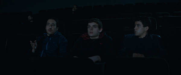 『幕あい』（フランス）