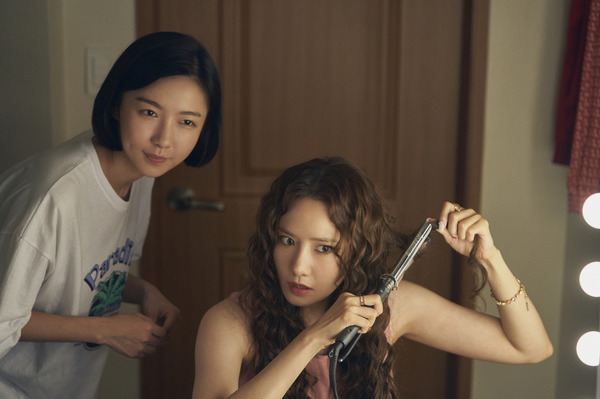 『プリティ・クレイジー 悪魔が引っ越してきた』©2025 CJ ENM Co., Ltd., FILMMAKERS R&K ALL RIGHTS RESERVED