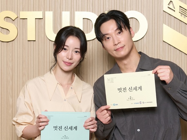 『オク氏夫人伝』イム・ジヨンが今度は“朝鮮の悪女”に！新作ドラマの台本読み合わせの様子【PHOTO】