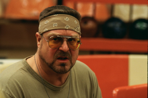 『ビッグ・リボウスキ』© 1998 Universal Studios. All Rights Reserved.