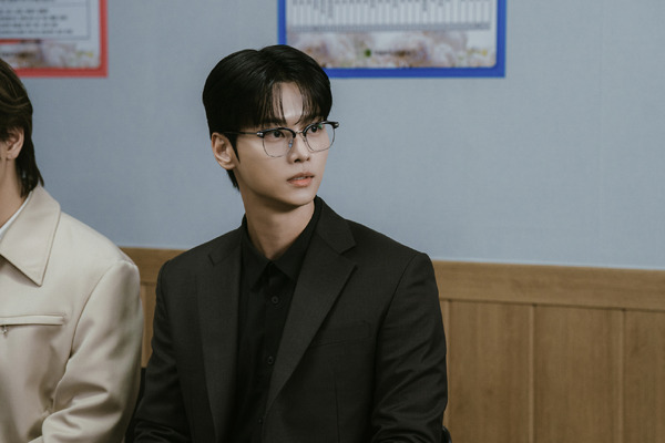 「ロマンスの絶対値」© Amazon MGM Studios