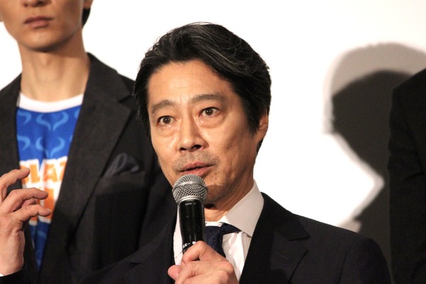 堤真一「ＧＩＦＴ」の第1話プレミア試写＆スペシャル舞台挨拶