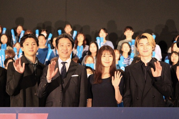 「ＧＩＦＴ」の第1話プレミア試写＆スペシャル舞台挨拶