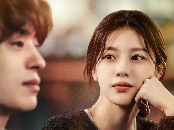 コ・ユンジョンが新作のポスターで魅せた新たな顔。ク・ギョファンとの“異色ロマンス”に期待大