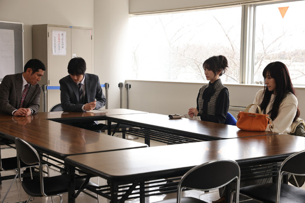 「月夜行路 」1話©日本テレビ