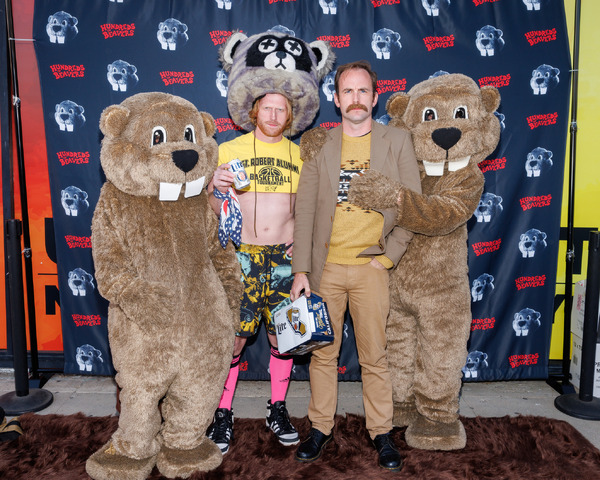 マイク・チェスリックと、ライランド・ブリストン・コール・テューズ Photo by Rich Polk/Getty Images for SRH