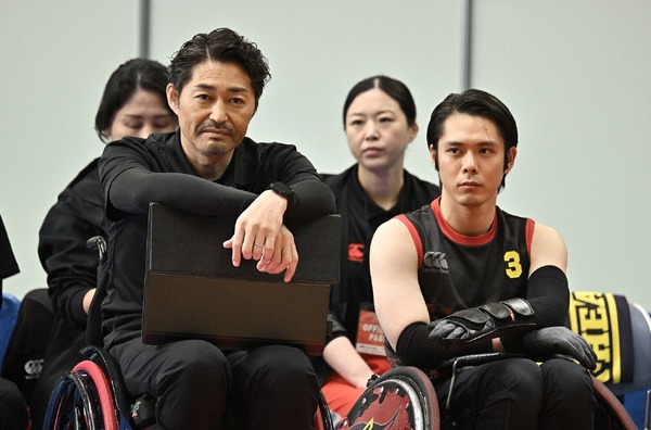 日曜劇場「ＧＩＦＴ」第1話(C)TBS