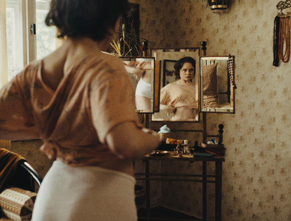 『落下音』© Fabian Gamper - Studio Zentral