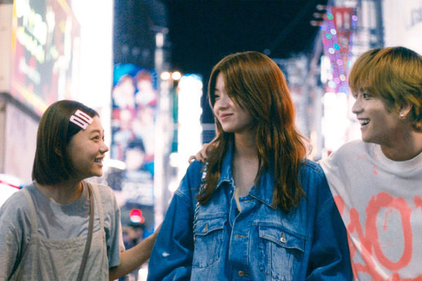 南琴奈『ミーツ・ザ・ワールド』©金原ひとみ／集英社・映画「ミーツ・ザ・ワールド」製作委員会