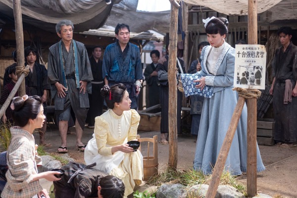 「風、薫る」第16回©NHK