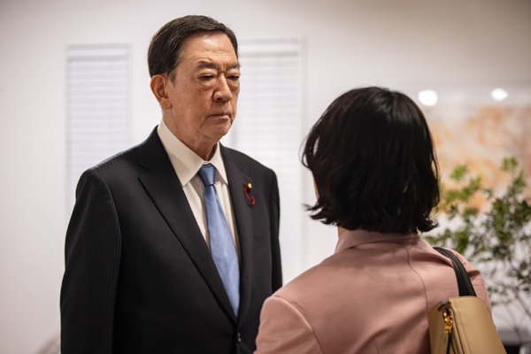 「銀河の一票」1話©カンテレ