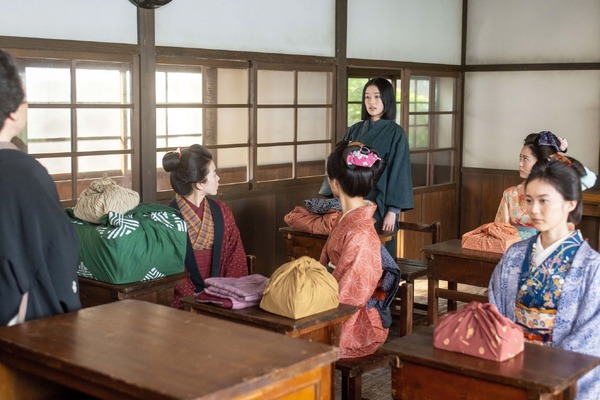 「風、薫る」第21回©NHK