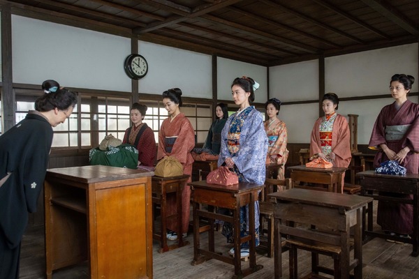 「風、薫る」第21回©NHK