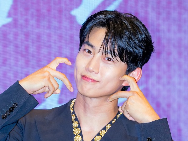 2PMテギョン、非公開の結婚式で盗撮被害に…それでも揺るがず“次回作の配信待ち”