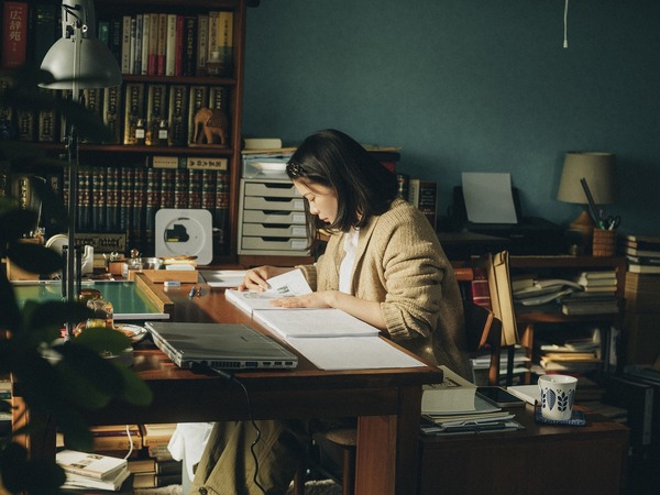 『すべて真夜中の恋人たち』©2026『すべて真夜中の恋人たち』製作委員会