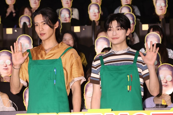 目黒蓮、高橋文哉『SAKAMOTO DAYS』公開記念舞台挨拶