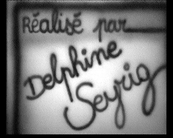 『美しく、黙りなさい』©Sois belle et tais-toi ! / Delphine Seyrig, 1976 / Centre audiovisuel Simone de Beauvoir