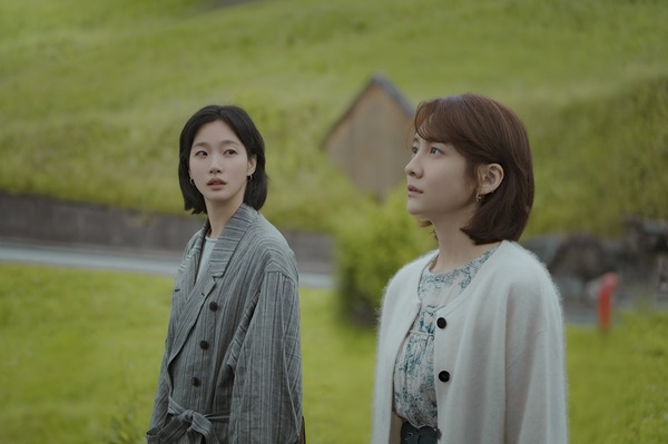 Netflixシリーズ「ウンジュンとサンヨン」独占配信中