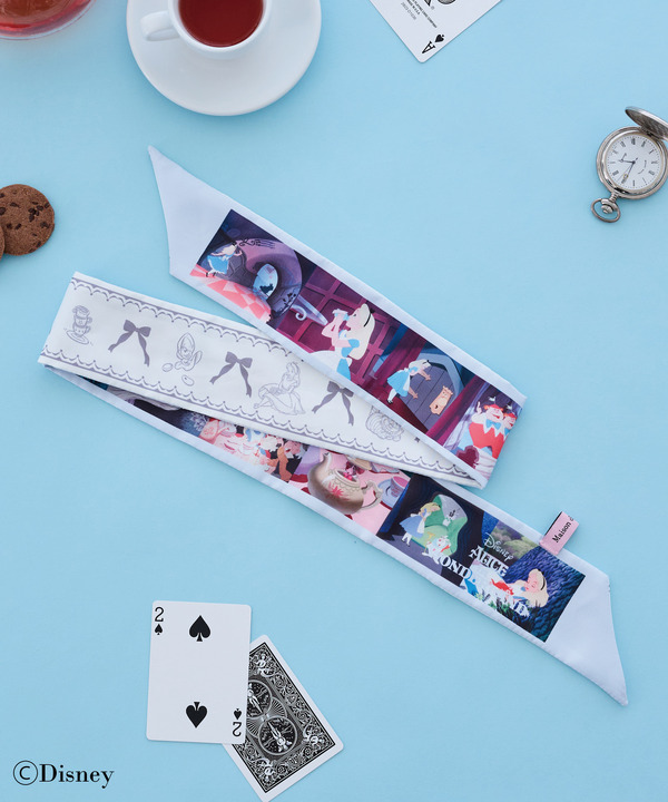 Maison de FLEUR Disney Collection「Alice in Wonderland」Alice/スカーフ　カラー：Off White　価格：￥3,500