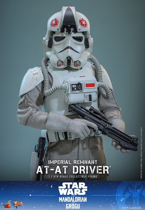 インペリアル・レムナント AT-ATドライバーフィギュア© & ™ Lucasfilm Ltd.