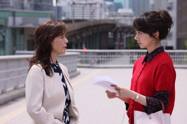 「月夜行路 ―答えは名作の中に―」8話（C）日本テレビ