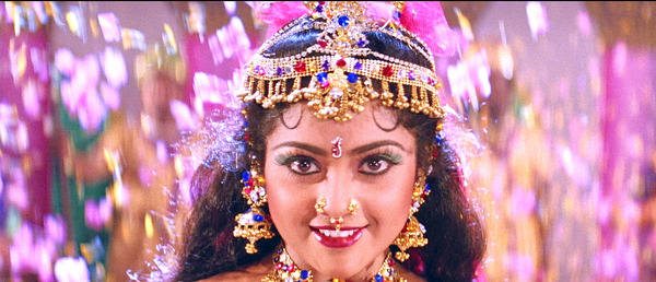 『ムトゥ 踊るマハラジャ』4K&5.1chデジタルリマスター版　© 1995/2018 KAVITHALAYAA PRODUCTIONS PVT LTD. & EDEN ENTERTAINMENT INC.