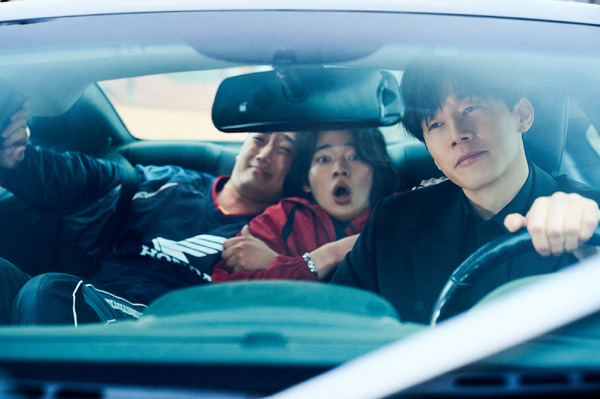 「鉄鎚教師」© 2026 Netflix, Inc.