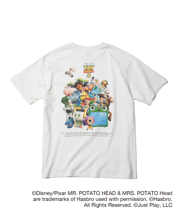 【トイ・ストーリー5】大集合Tシャツ（WHITE）：5,555円（税込）※555点の抽選販売となります。