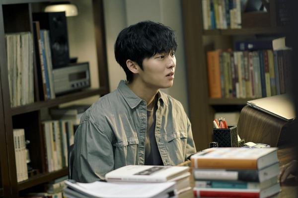 Netflixシリーズ「最後列からの声」独占配信中