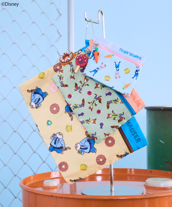 ラバーチャーム付き3連ポーチ/Zootopia　￥3,300