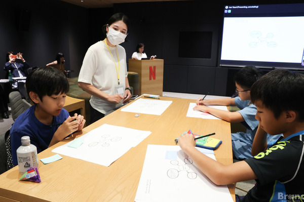 Netflixで『火垂るの墓』子ども向け感想文ワークショップを開催。小学生たちが、映画を観て、感じて、言葉にする【レポート】