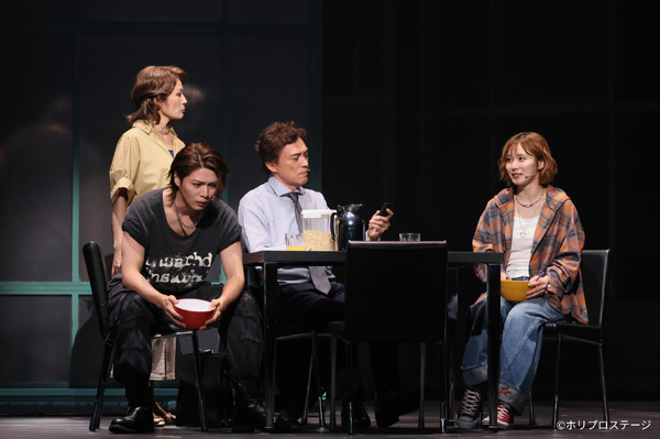ミュージカル「ディア・エヴァン・ハンセン」撮影：宮川舞子