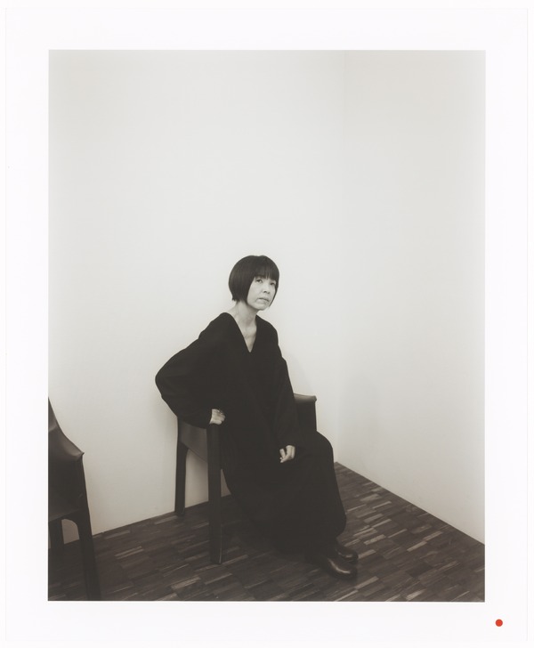 原田マハポートレート写真（©藤井 保）
