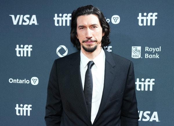 アダム・ドライバー　写真：ロイター/アフロ