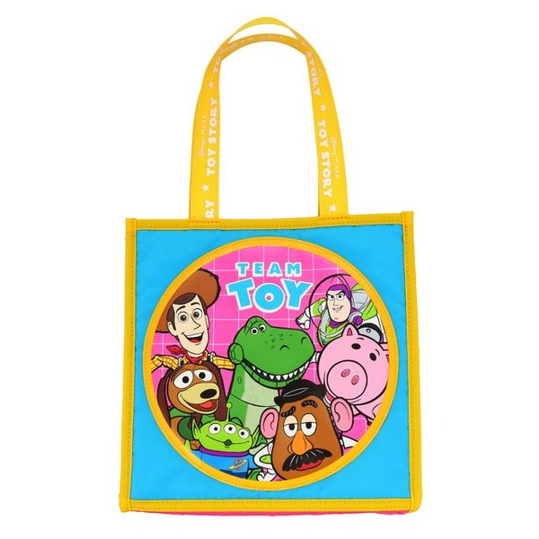 スクエアトート トイ・ストーリー／各3,300円（税込）ⒸDisney/PIXAR