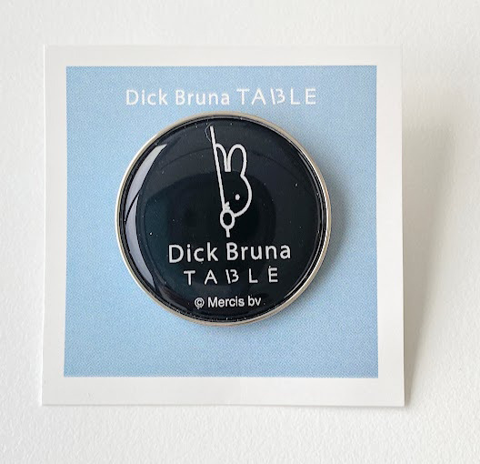 Dick Bruna TABLE ロゴピンズ：1個　￥1,210（税込み）