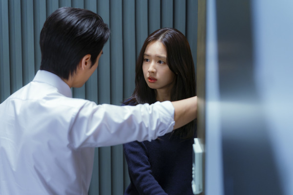 「あなたとは違う恋愛」　（C）Prime Video