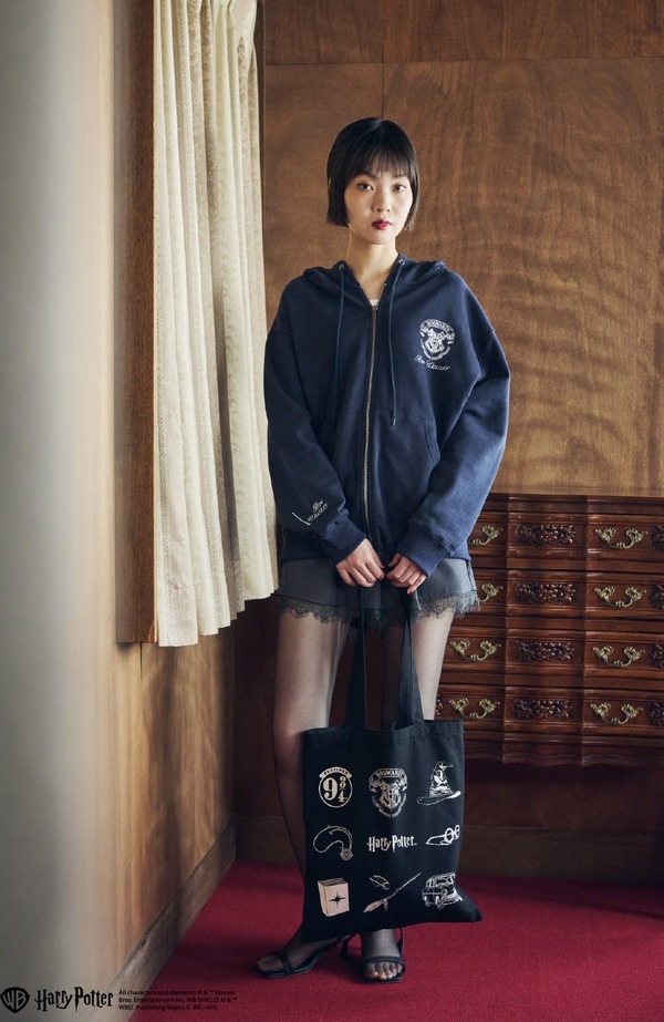 【Harry Potter x ALAND】モチーフプリントジップパーカー　14,990円